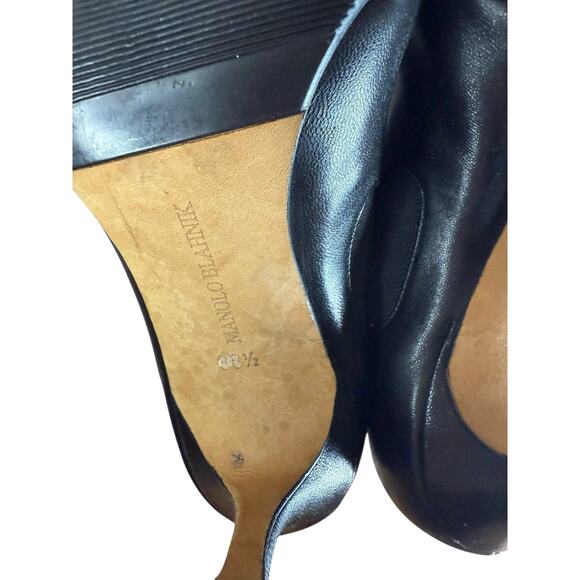 Manolo Blahnik Black Banded Leather Ankle Booties EU 36.5 Chic Band Detail - Picture 10 of 11